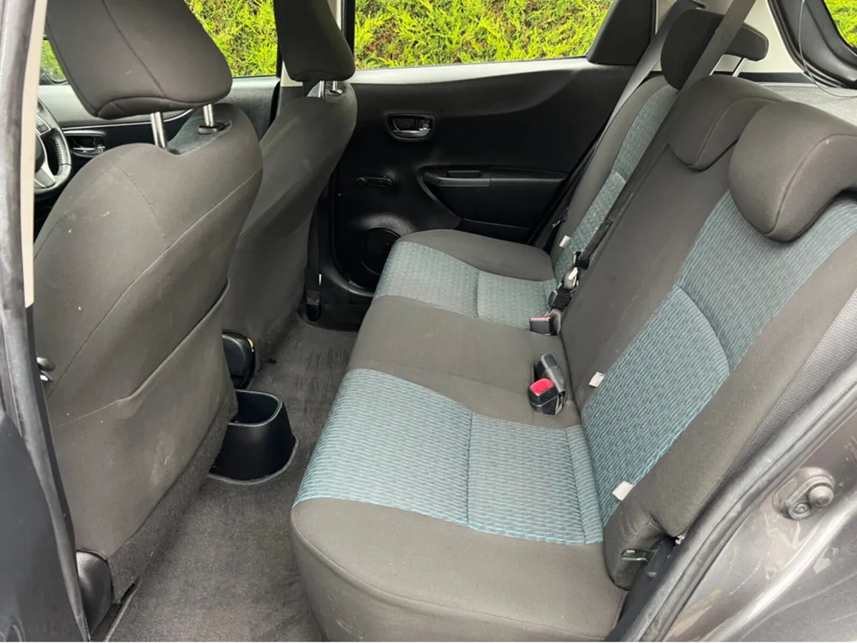 Toyota Yaris 2013 LUNA SPORT 1.0 PETROL MANUAL 5DR - Image 2