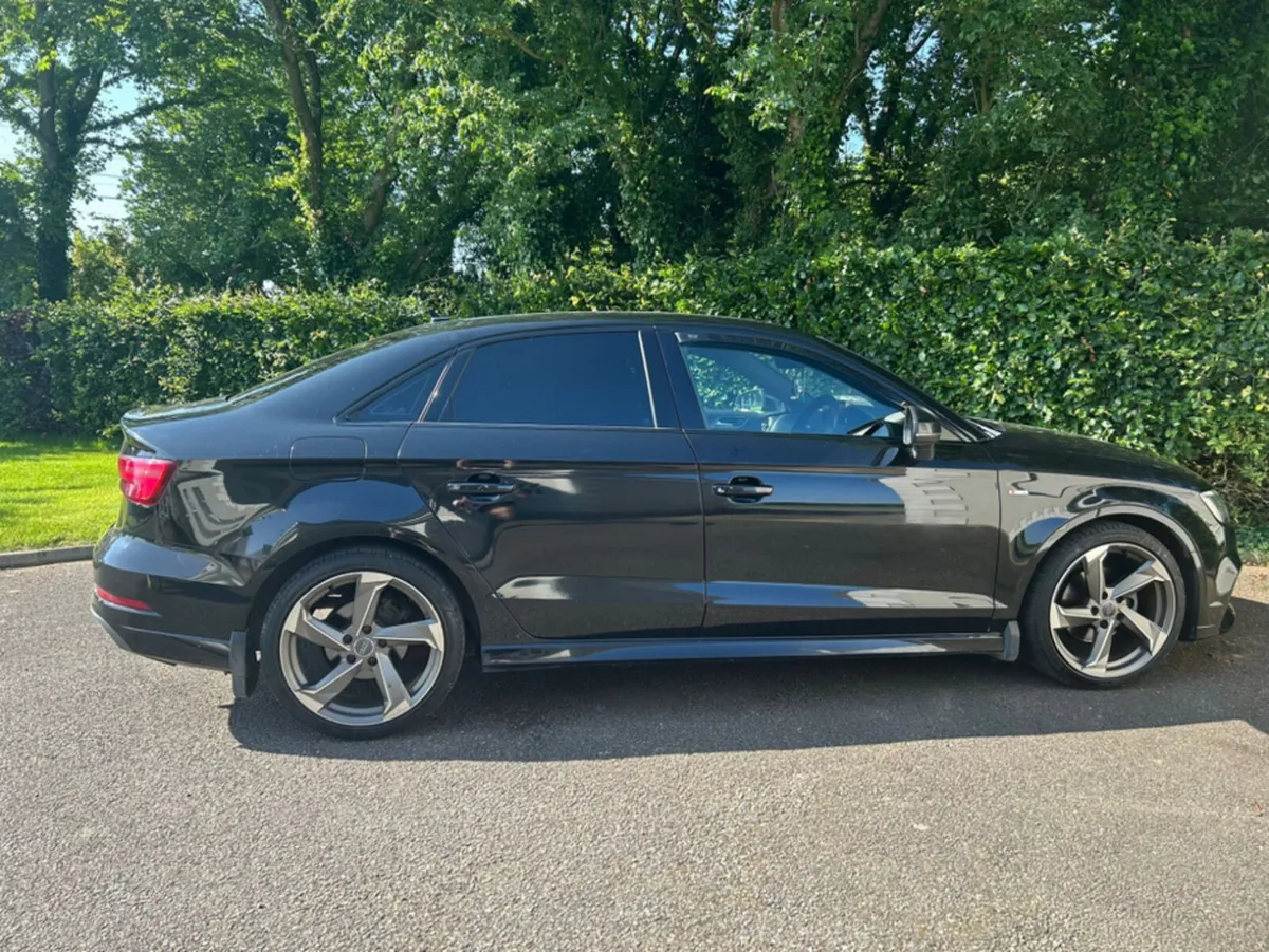 Audi A3 2017 S LINE 1.6 TDI 116BHP - Image 4