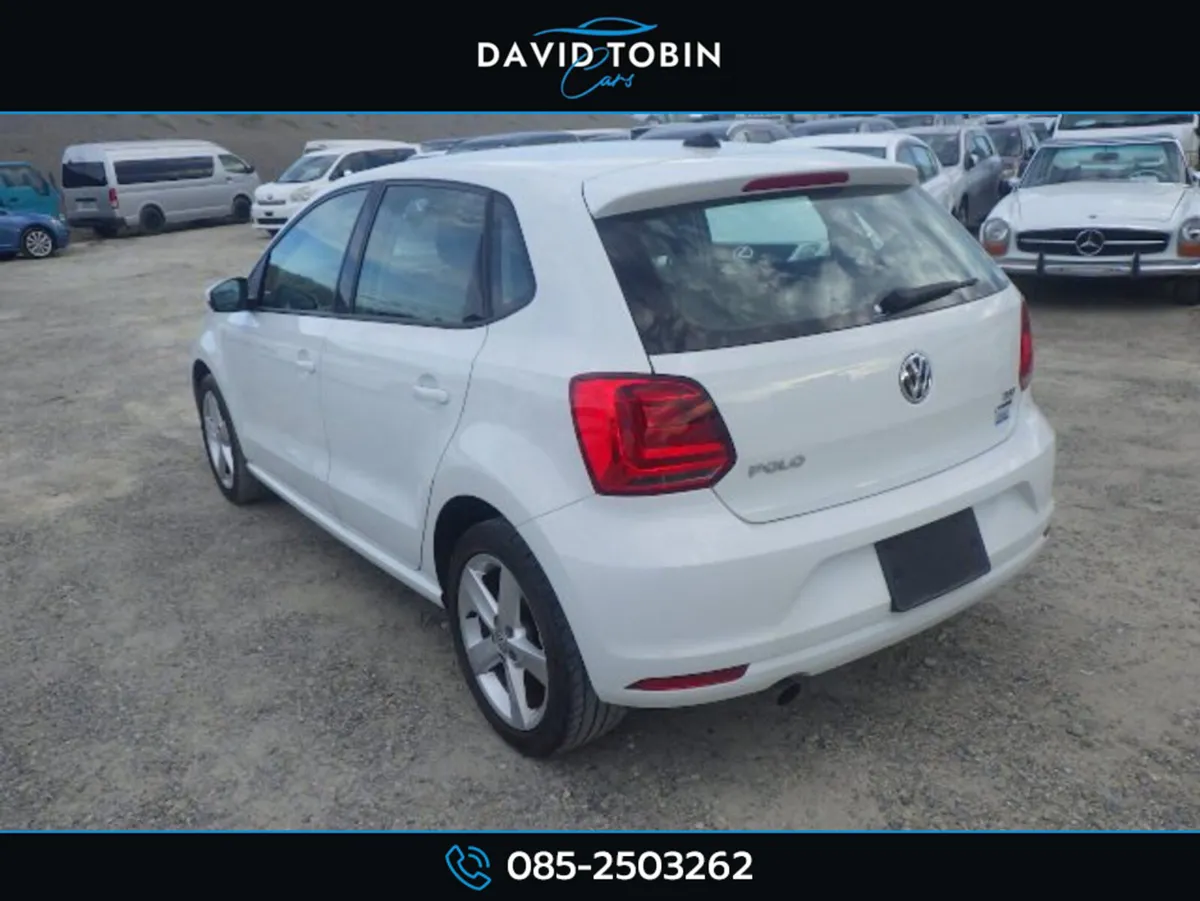 Volkswagen Polo 1.2 PETROL AUTO/REVERSING CAMERA - Image 4