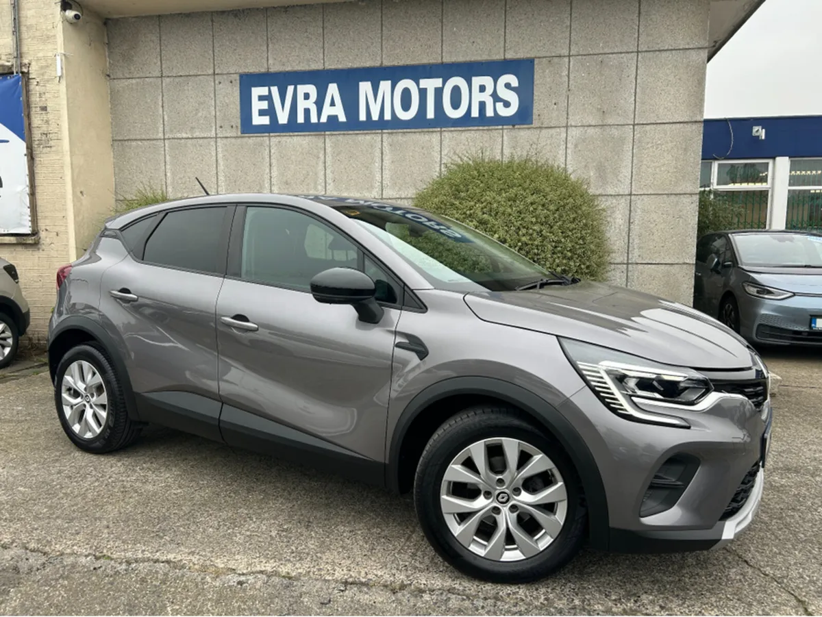 Renault Captur 1.0 PETROL 5DR **ICONIC EDITION** S - Image 3