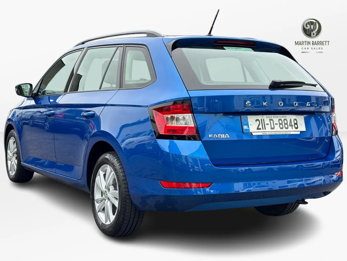 Skoda Fabia COMBI AMBITION 1.0 TSI 95BHP 5DR - Image 4