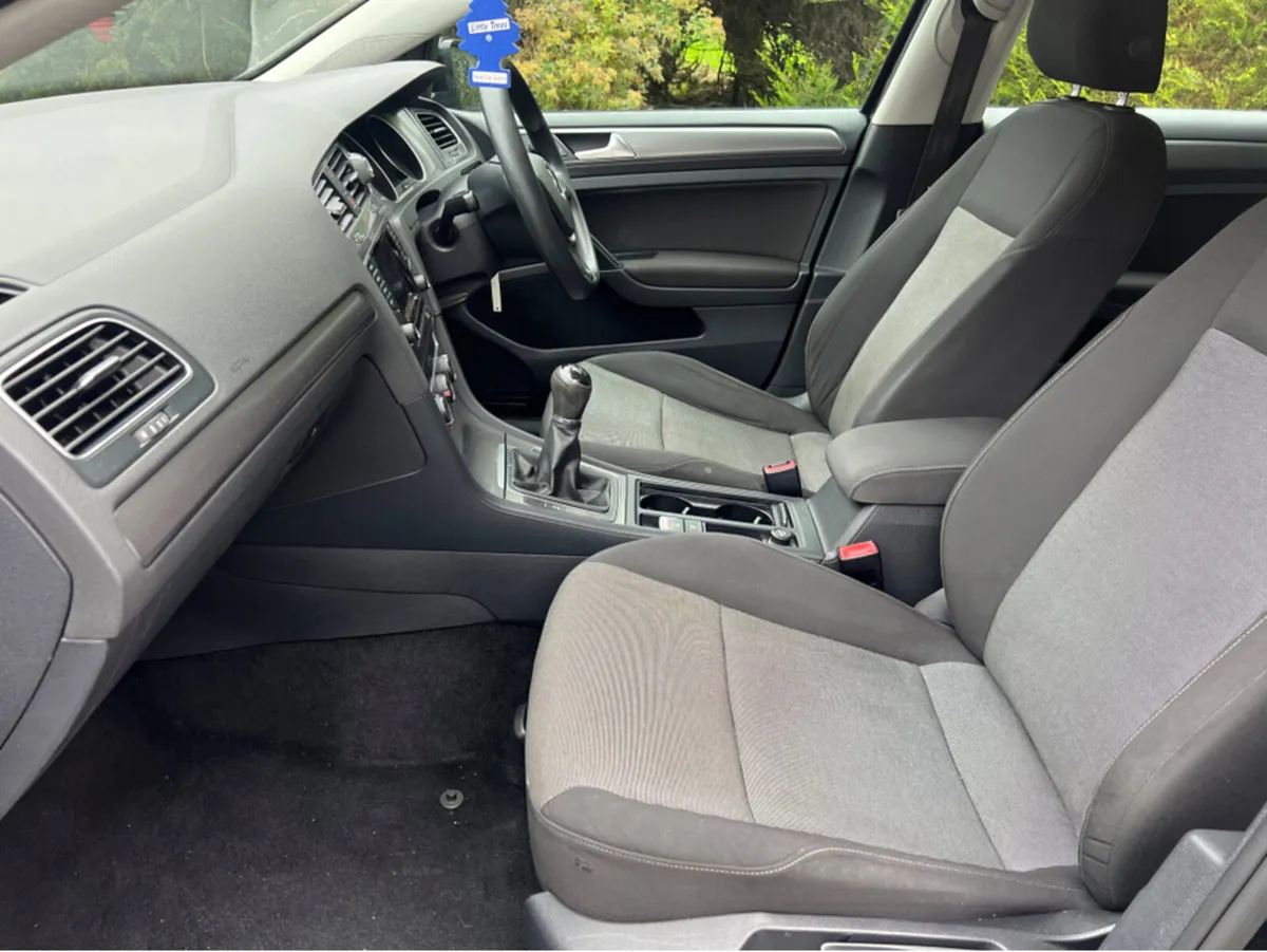Volkswagen Golf 2013 COMFORTLINE 1.6 TDI 115BHP 5D - Image 2