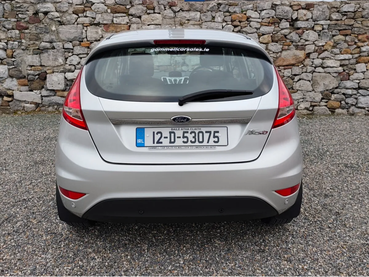 Ford Fiesta LOW MILES 1.25 ZETEC 82PS 5DR ARGENTO - Image 3