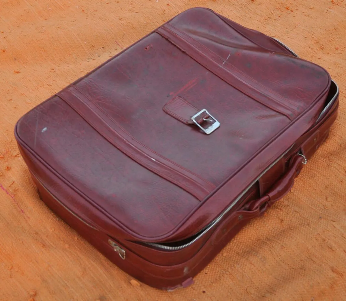 Suitcase - Image 2