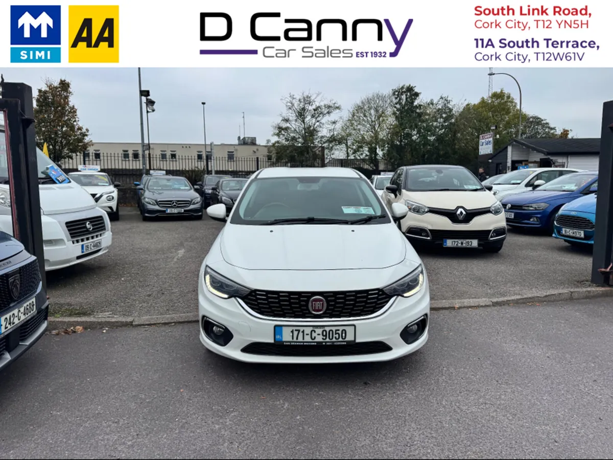 Fiat Tipo HB 1.4 95BHP LOUNGE 5DR - Image 2