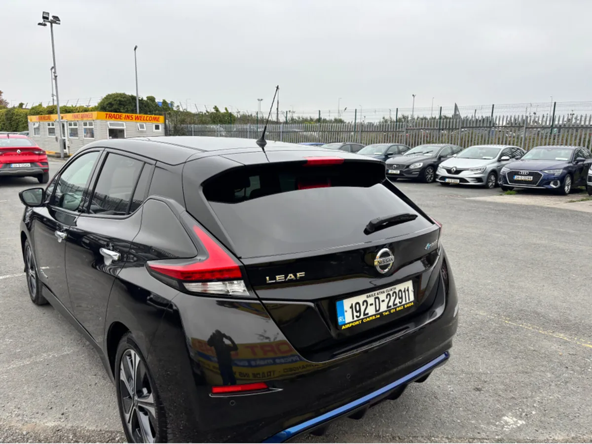 Nissan Leaf 40K EV SV PREMIUM COLD PK 40KW '19 - Image 4