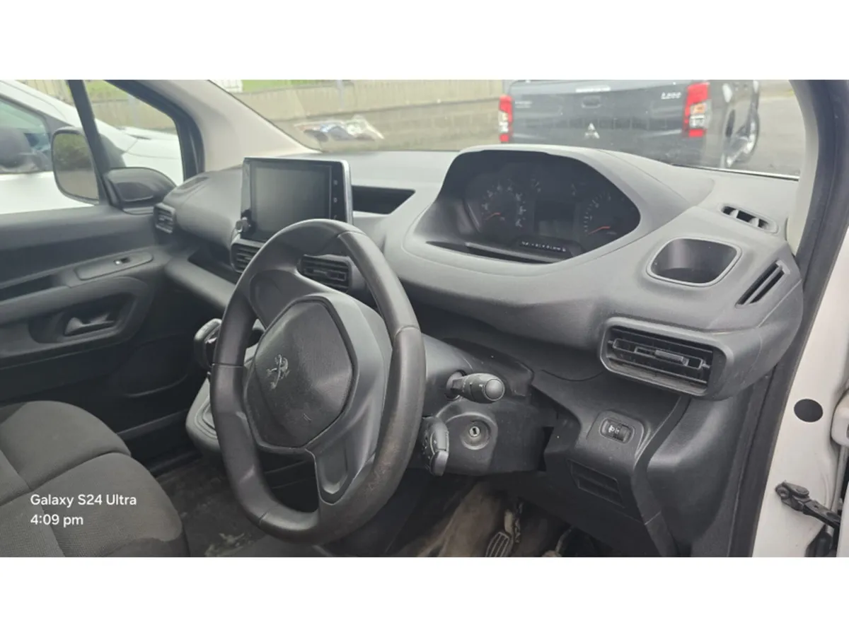 Peugeot Partner PROFESSIONAL L1 BLUE H HDI - Image 4