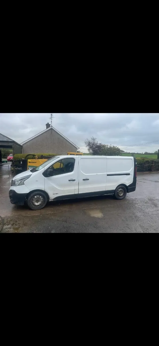 Renault Trafic 2017 - Image 3