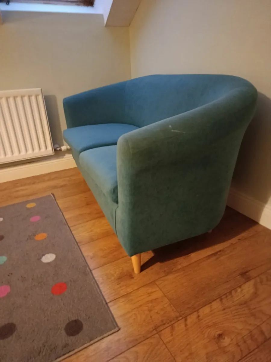 Couch - Image 2