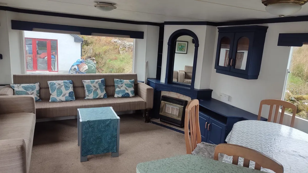 Mobile home for sale - Image 2