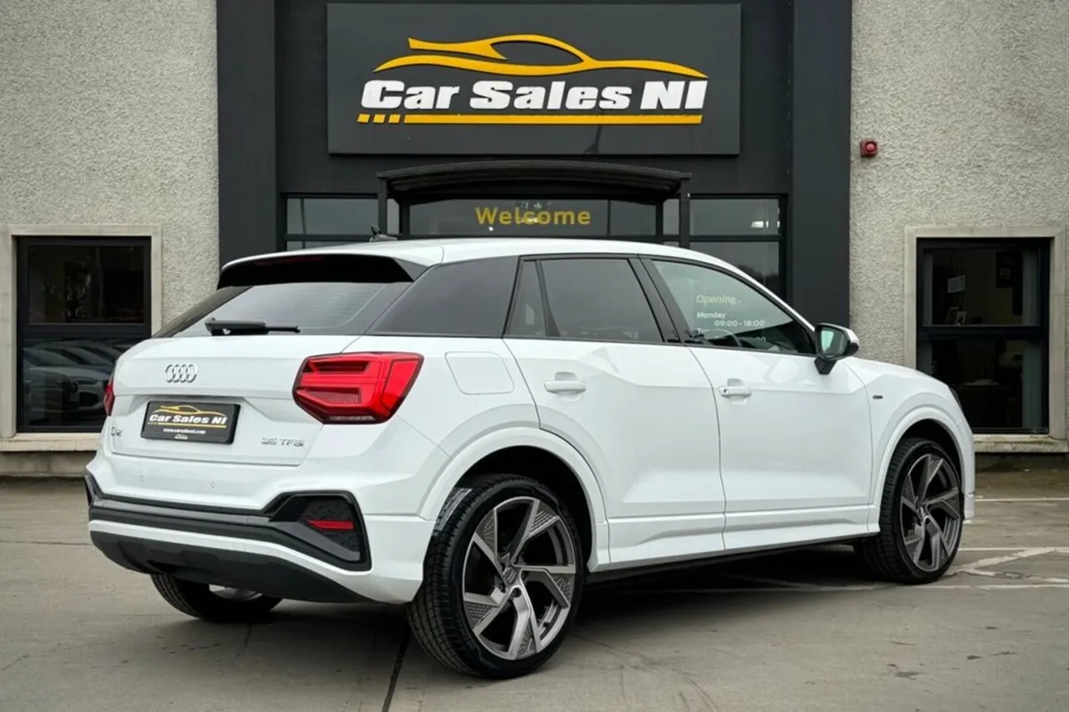 1.5 TFSI CoD 35 S line SUV 5dr Petrol S Tronic Eur - Image 3