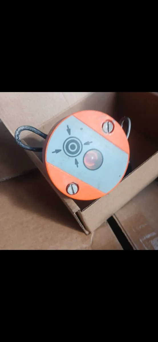 Automatic Cluster Removers with indicators.  Etc - Image 4