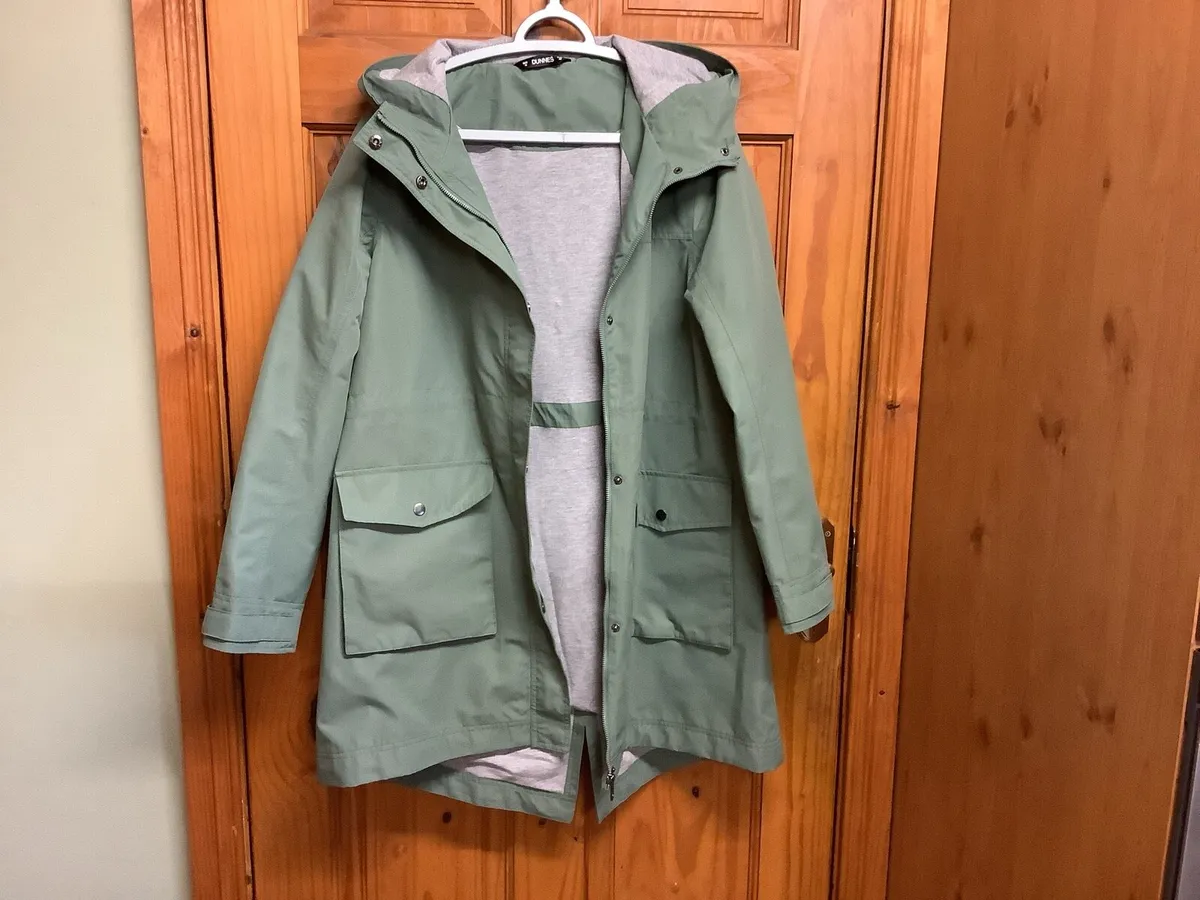 Jacket size 16 - Image 1