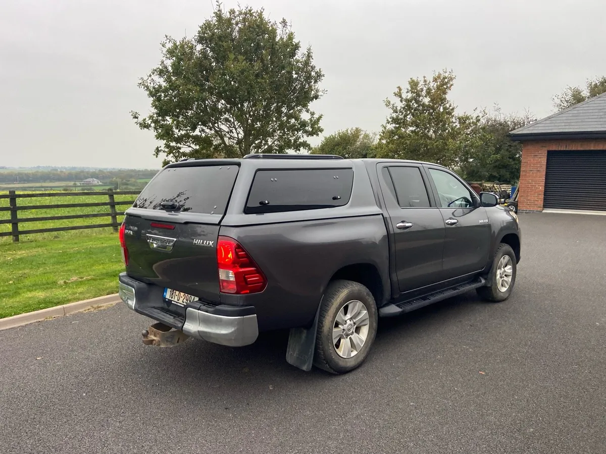 Toyota Hilux 2018 - Image 3