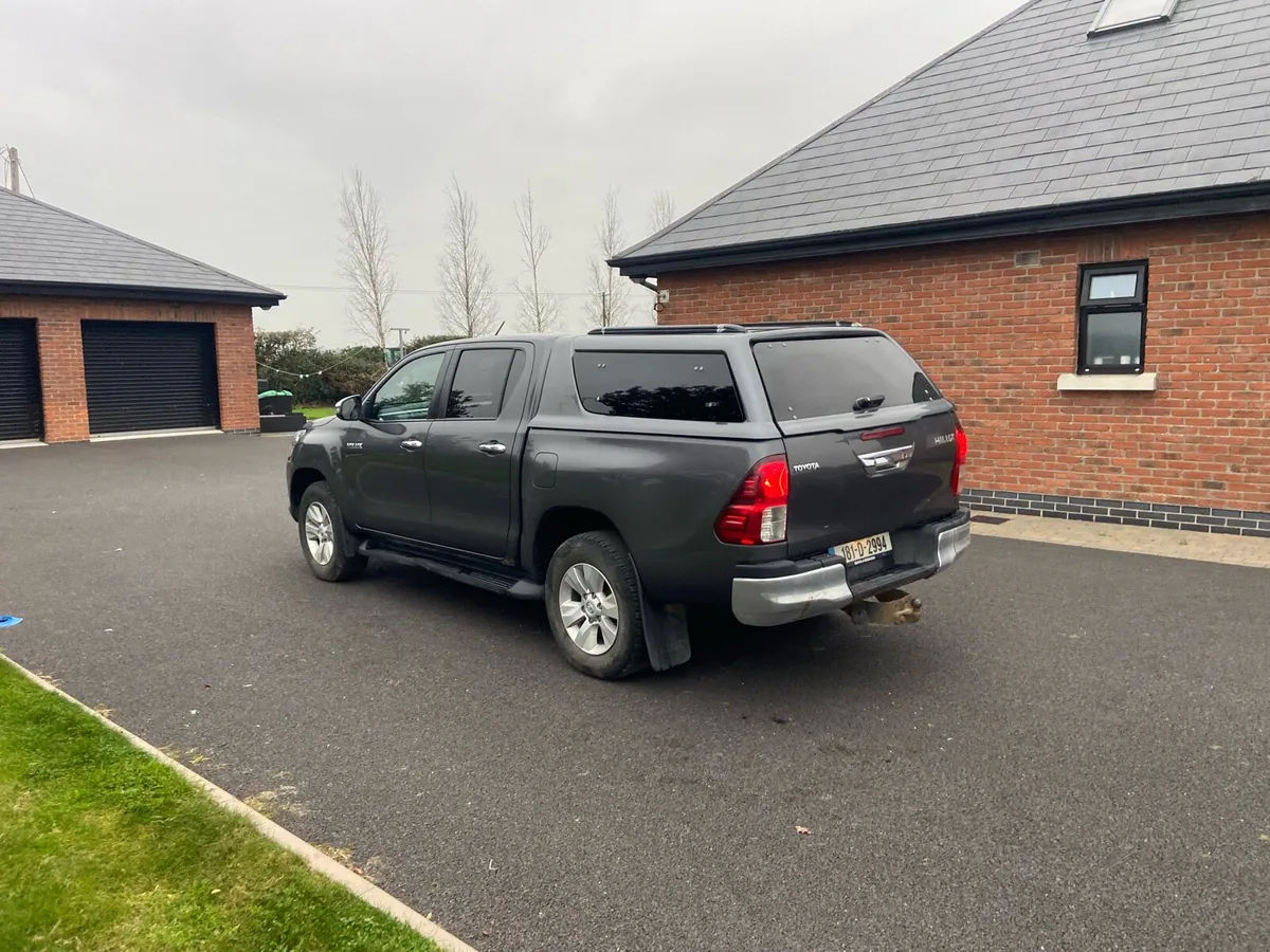 Toyota Hilux 2018 - Image 4