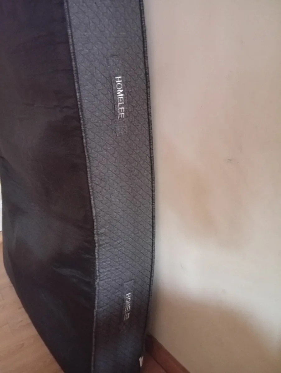 New Luxury Expensive King size Hilton mattress - Image 4