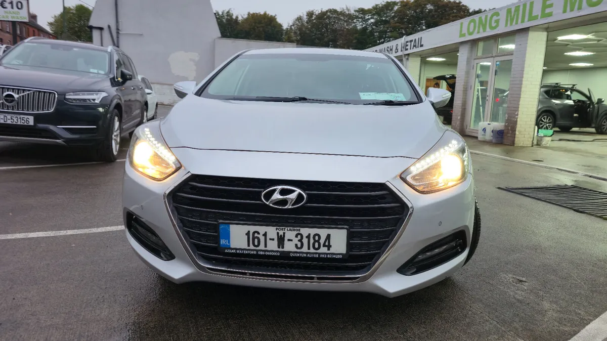 Hyundai i40 2016 AUTO AA APPROVED - Image 4
