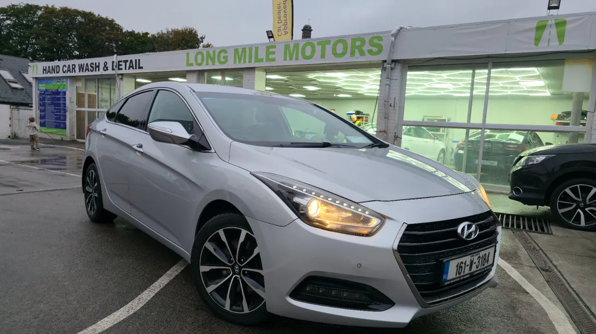 Hyundai i40 2016 AUTO AA APPROVED - Image 2