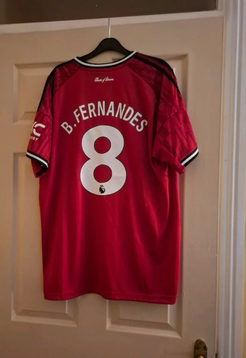Manchester United 25/26 Home Jersey,XL - Image 2