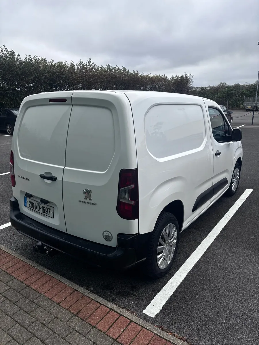 2020 Peugeot Partner Professional - Image 4