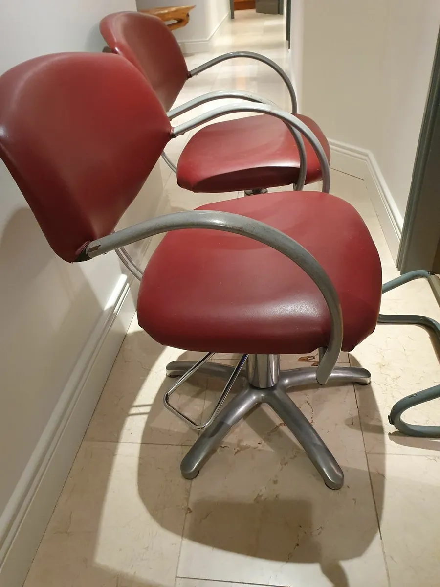 Hair salon styling chairs × 2 - Image 3