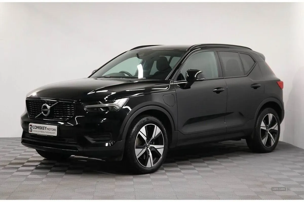 Volvo XC40 h T4 R-design - Image 4