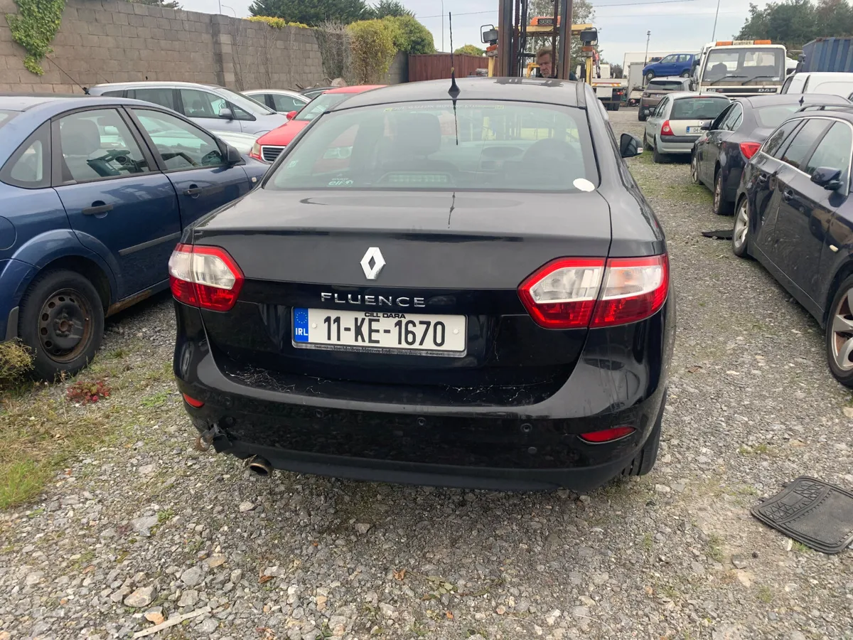 2011 RENAULT FLUNCE DIESEL - Image 2