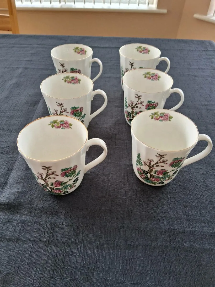 6 Fine Bone China Dunlevy Teacups - Image 1