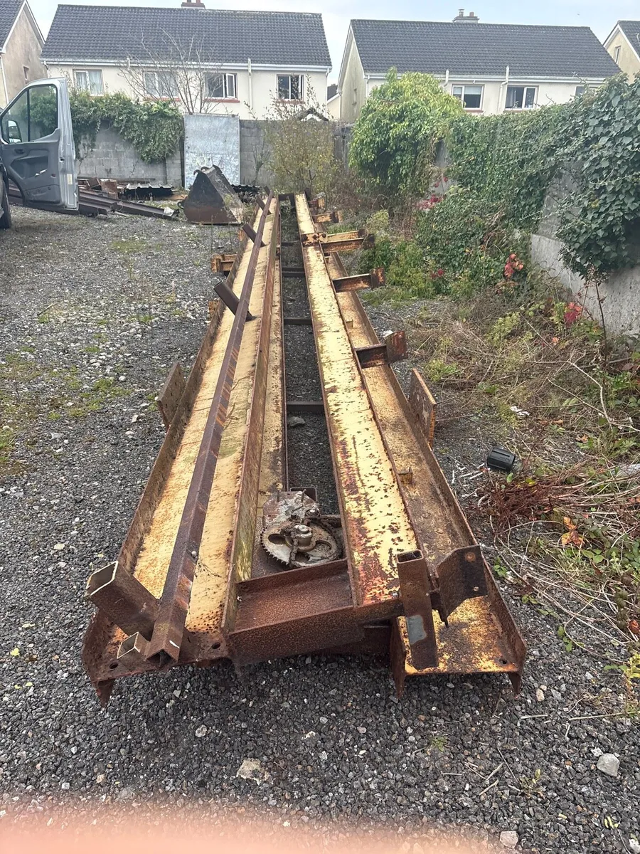 Steel beams - Image 1