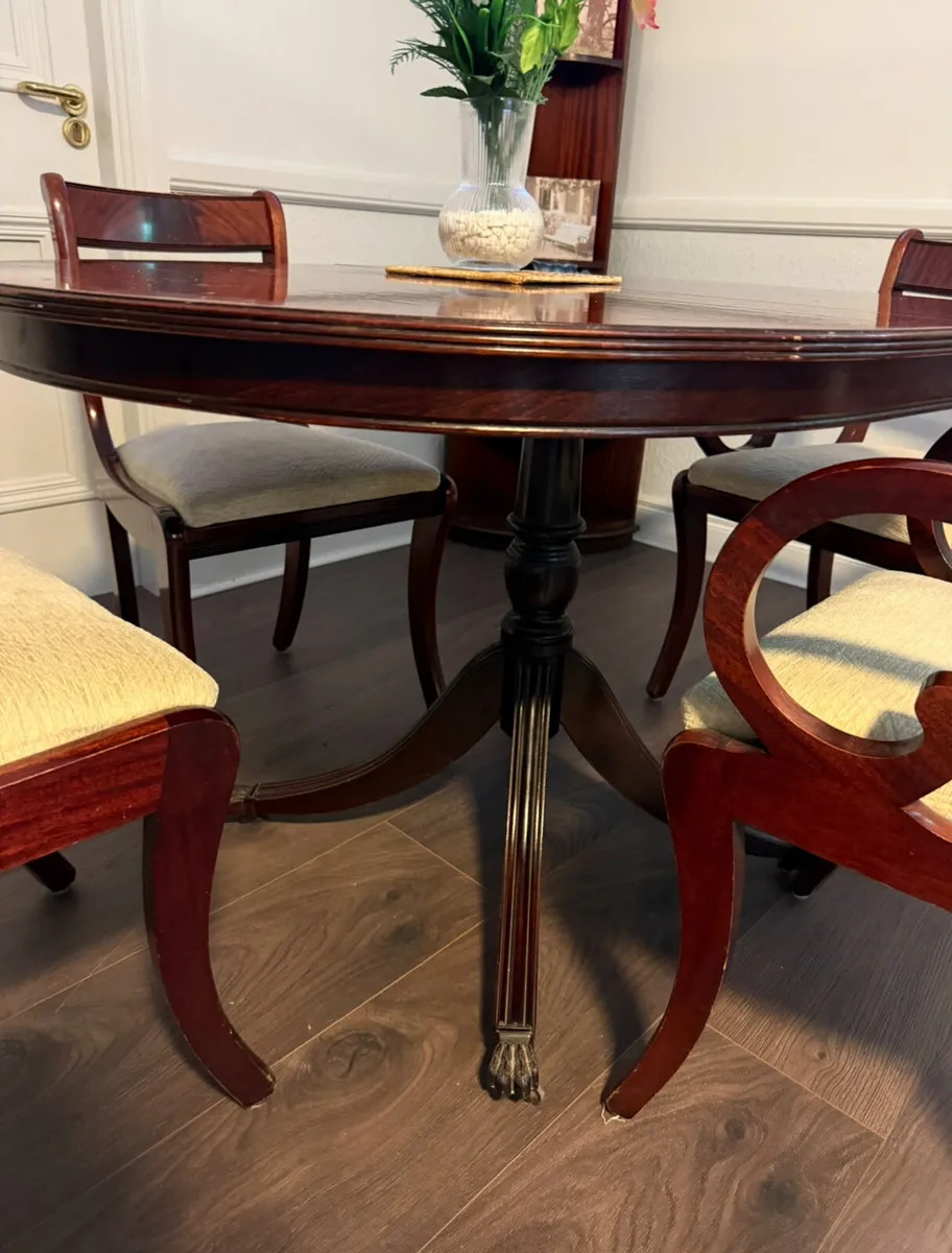Dining room table and chairs - Image 2