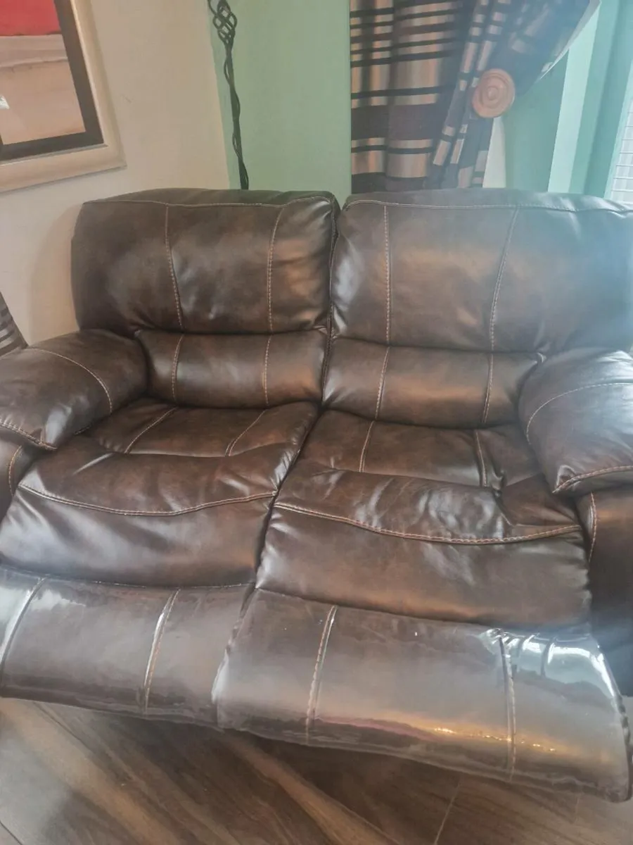 2 and 3 seater reclining sofas - Image 3