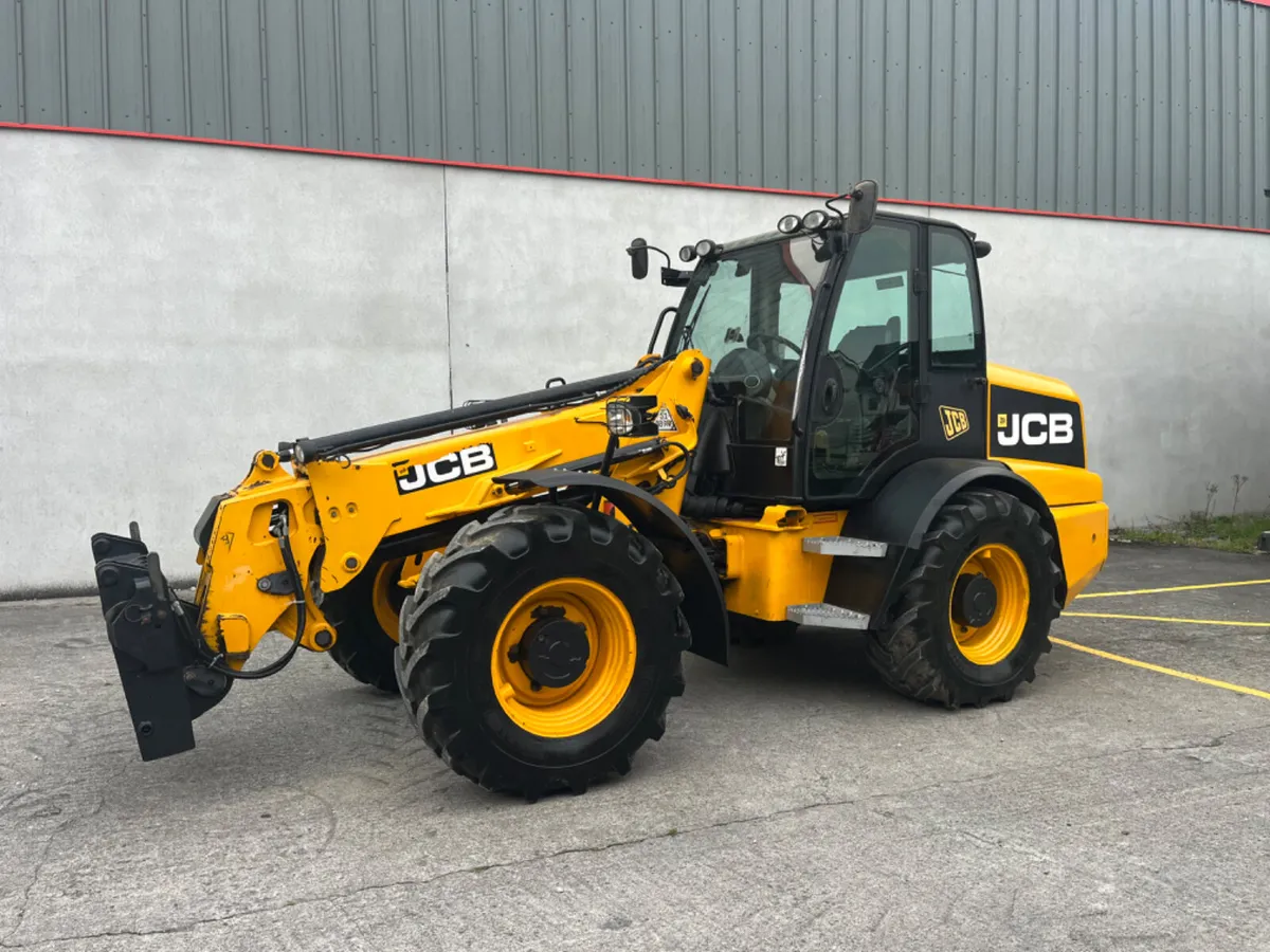 Jcb 310 loader - Image 3