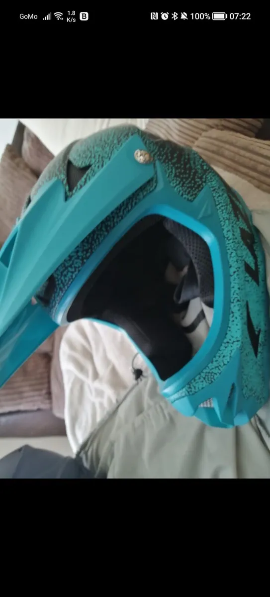 Racing helmet
