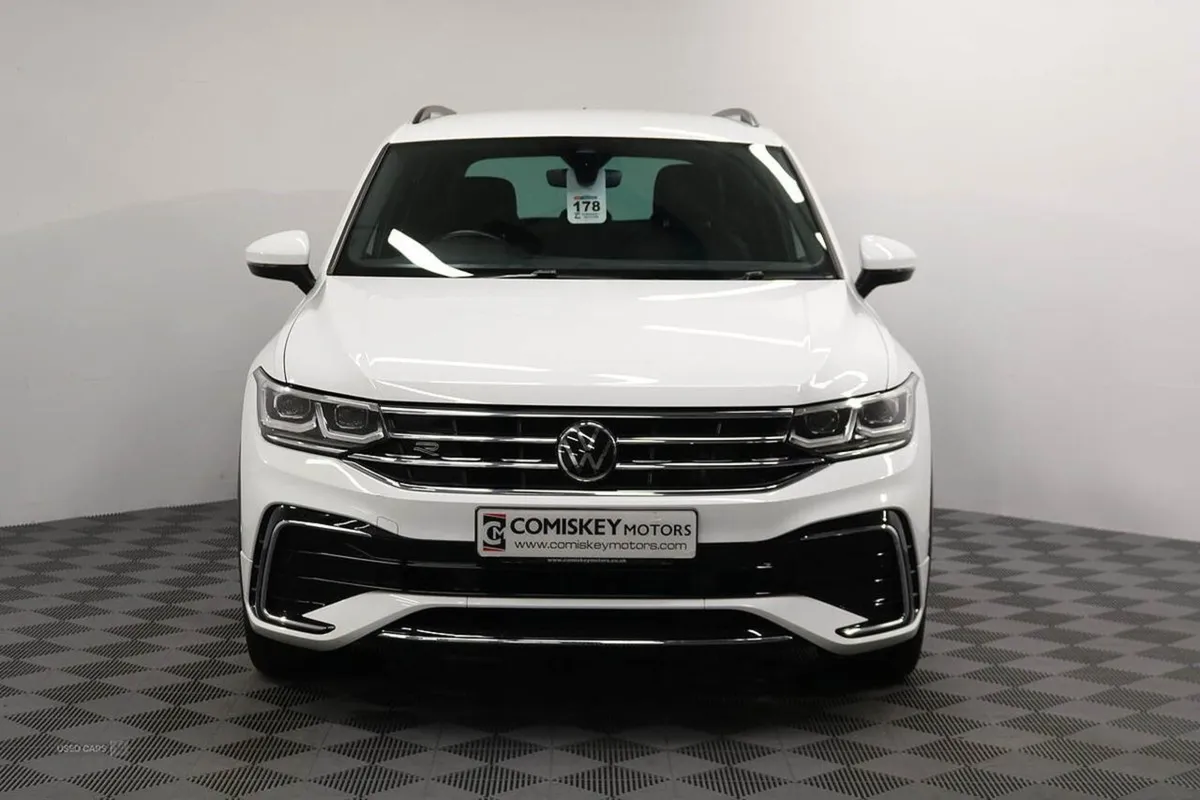 Volkswagen Tiguan TSI R-line - Image 2