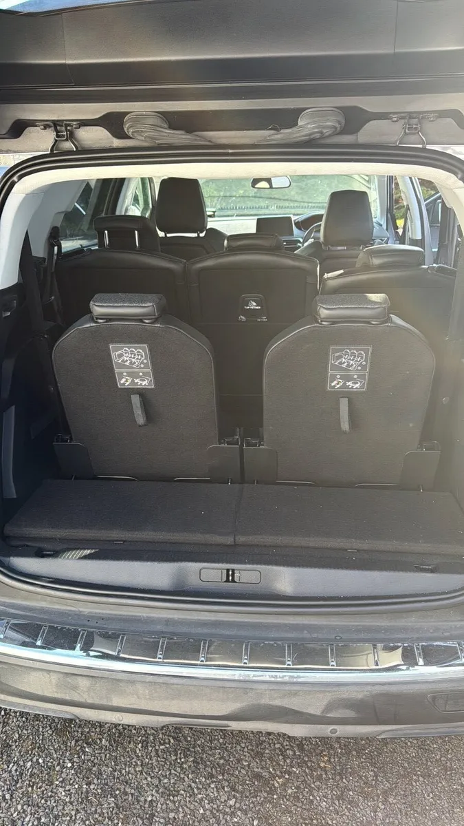 Peugeot 5008 2017 - Image 1