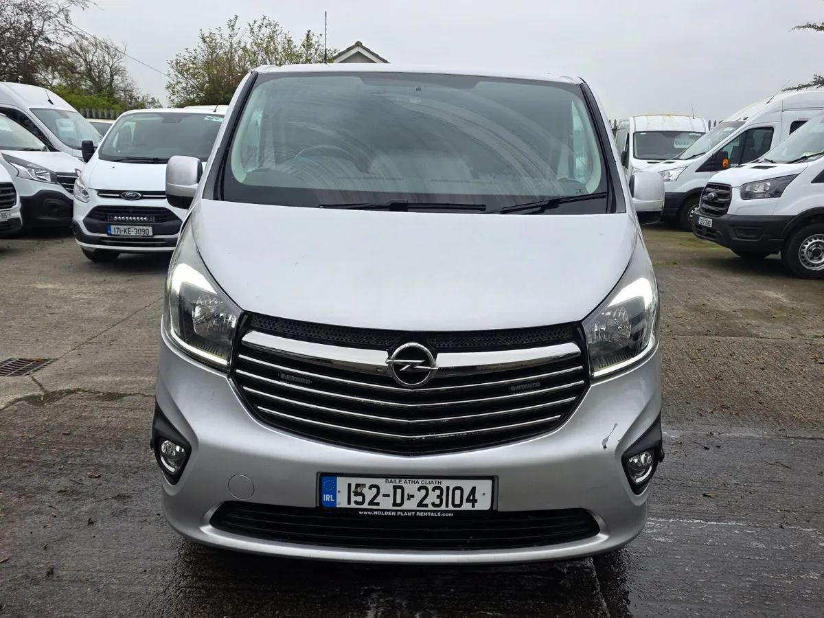 OPEL VIVARO "84,000KMS" 2015 - Image 2