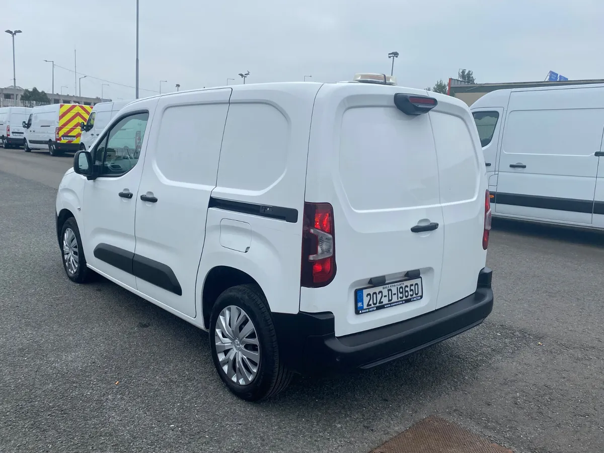 2020 Peugeot Partner Professional 1.5HDI 100BHP - Image 4