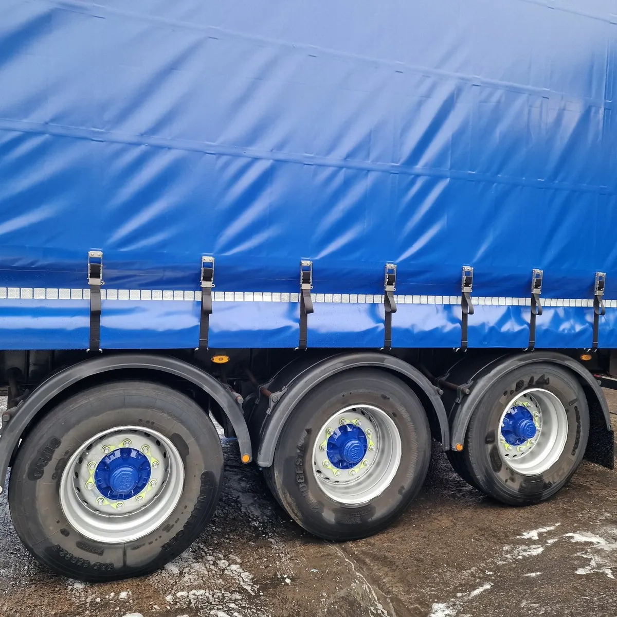 Curtainsider Trailer 4.65m - Image 2