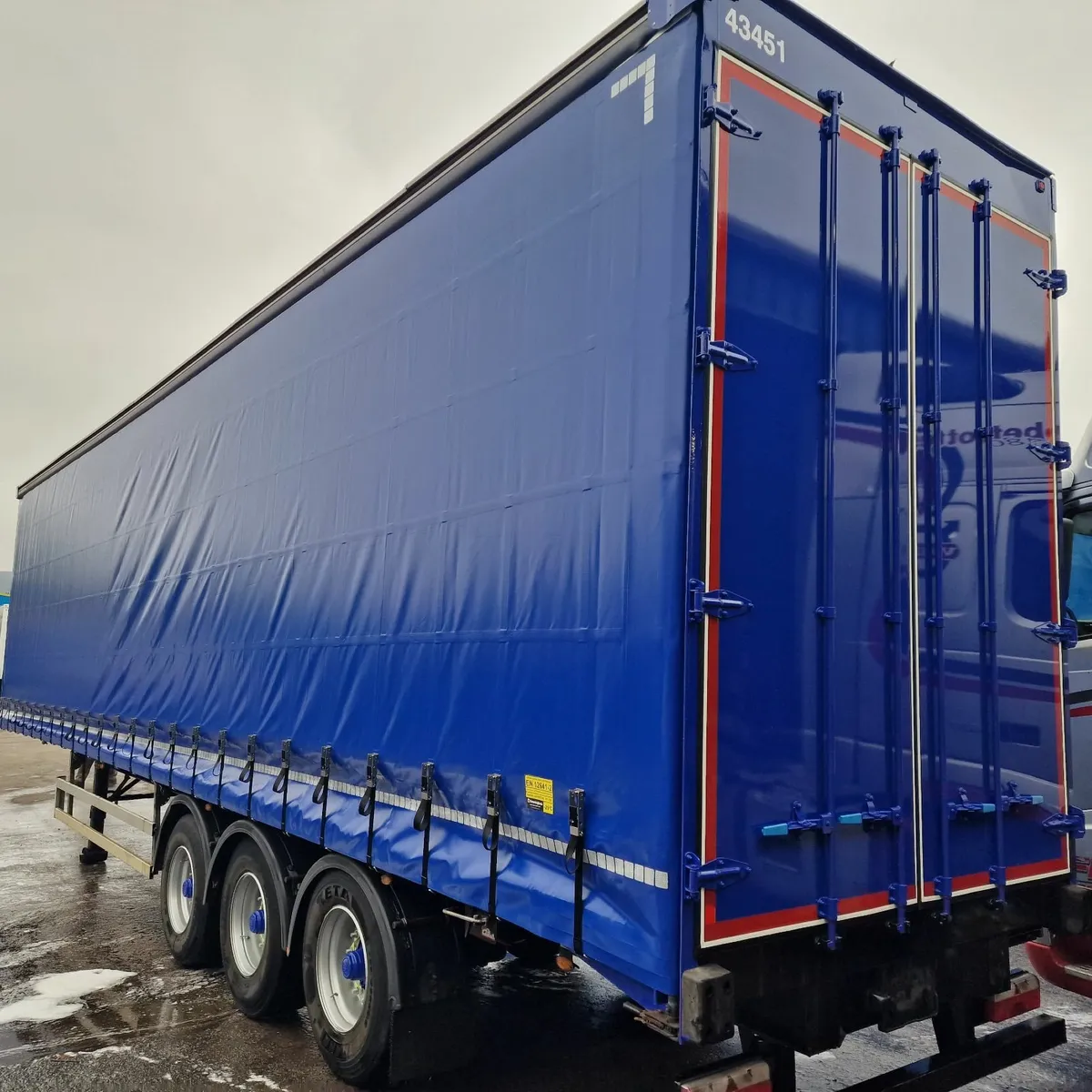 Curtainsider Trailer 4.65m - Image 3