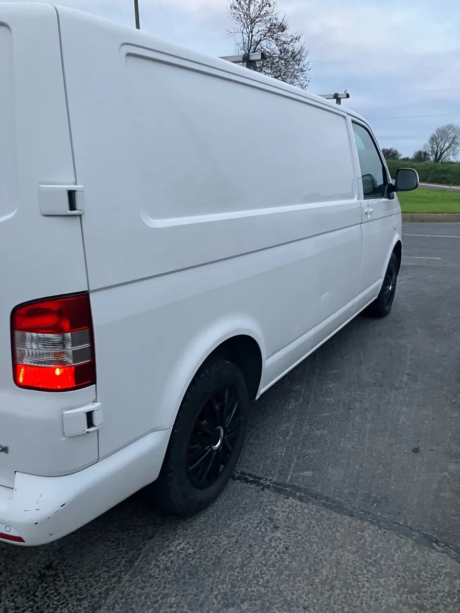 Van - Image 3