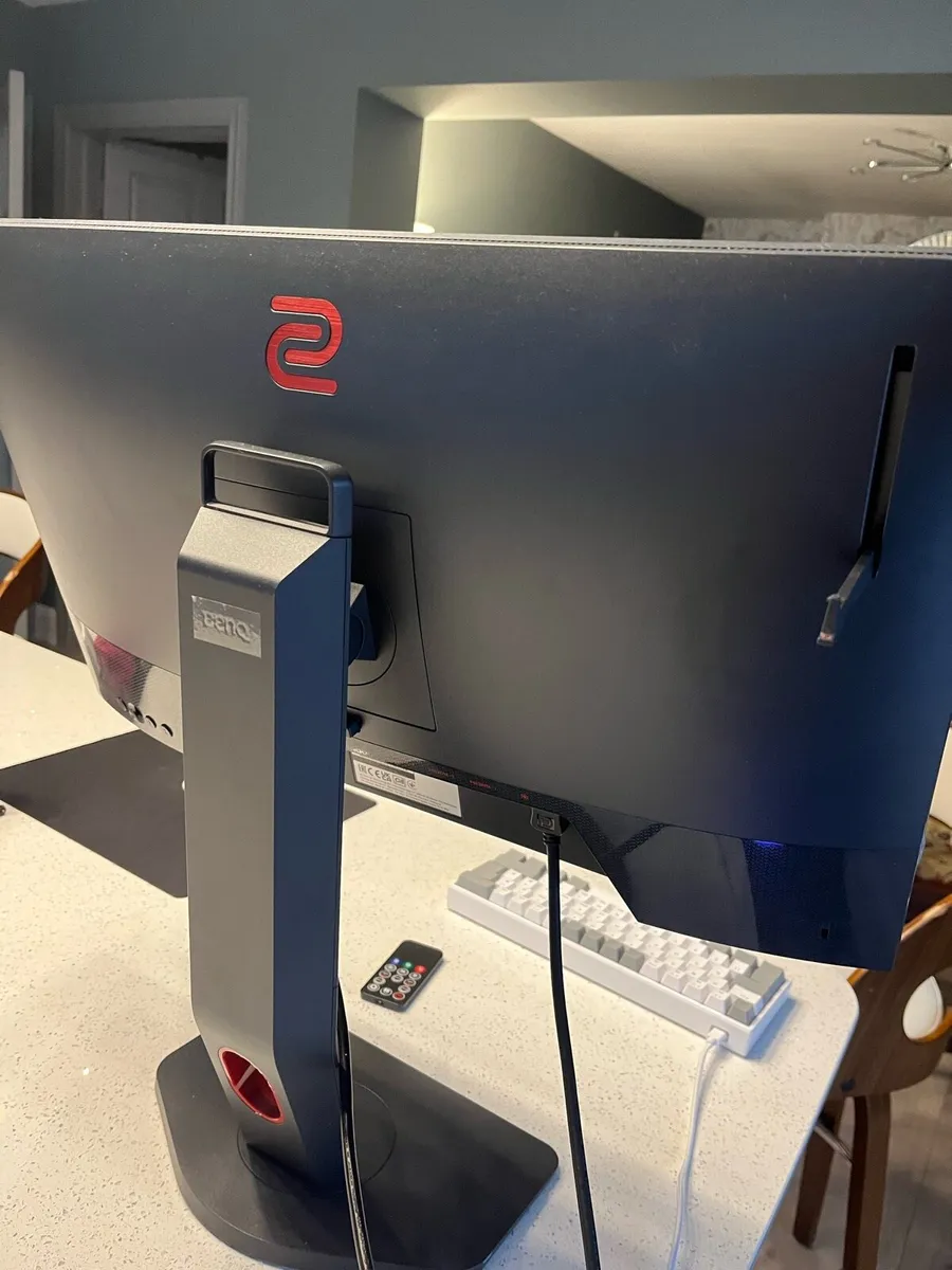 Zowie XL2540K Monitor 240hz - Image 3