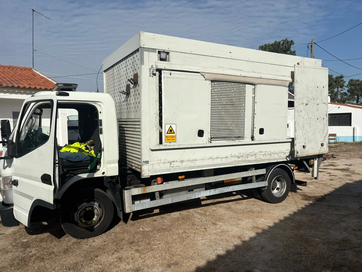 Mitsubishi Fuso canter 7C15 ECO-HYBRID - Image 3