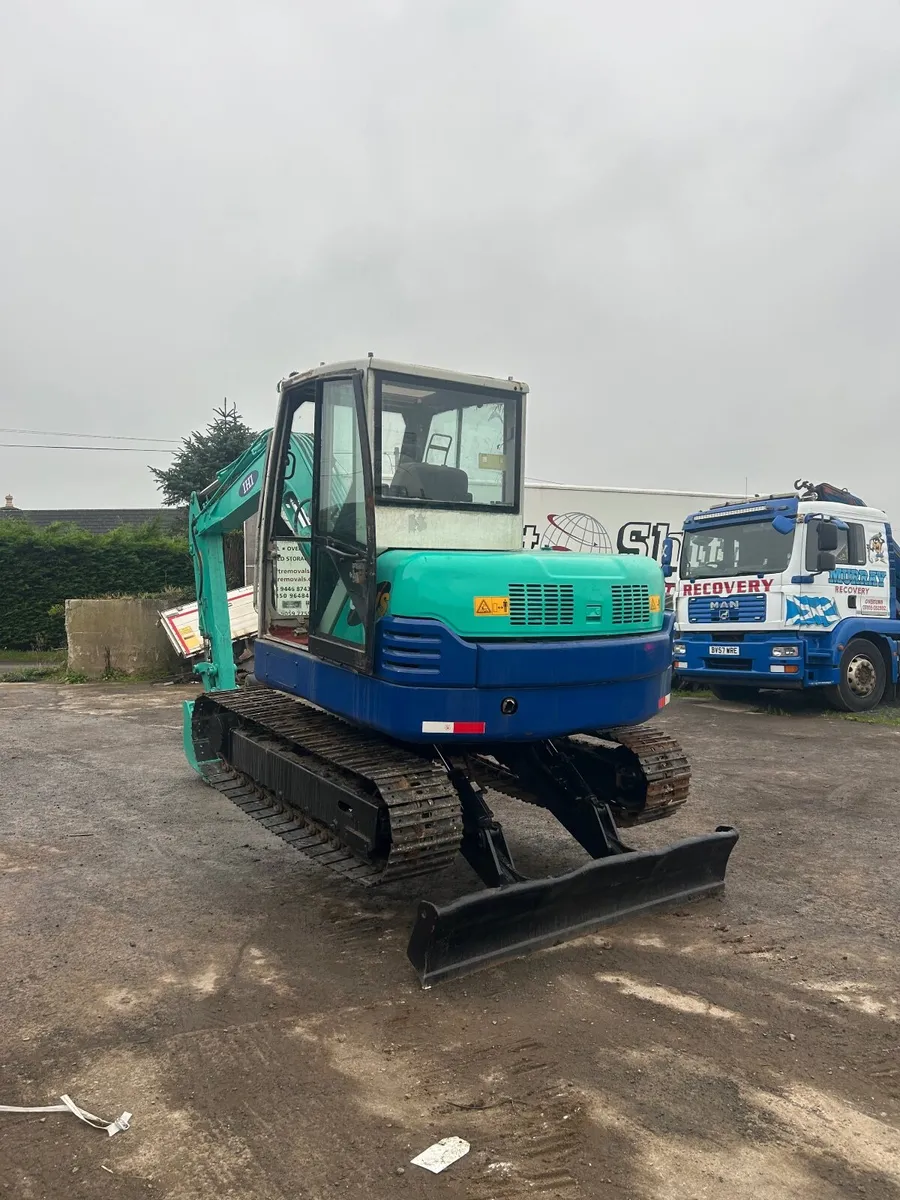 6 ton digger - Image 4