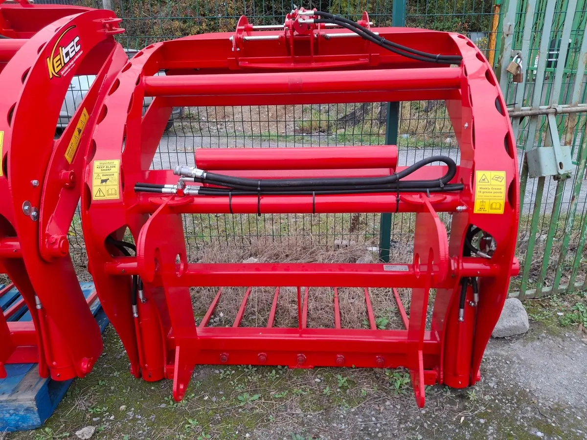 Keltec Bale Slicers c/w Plastic Retainer - Image 2
