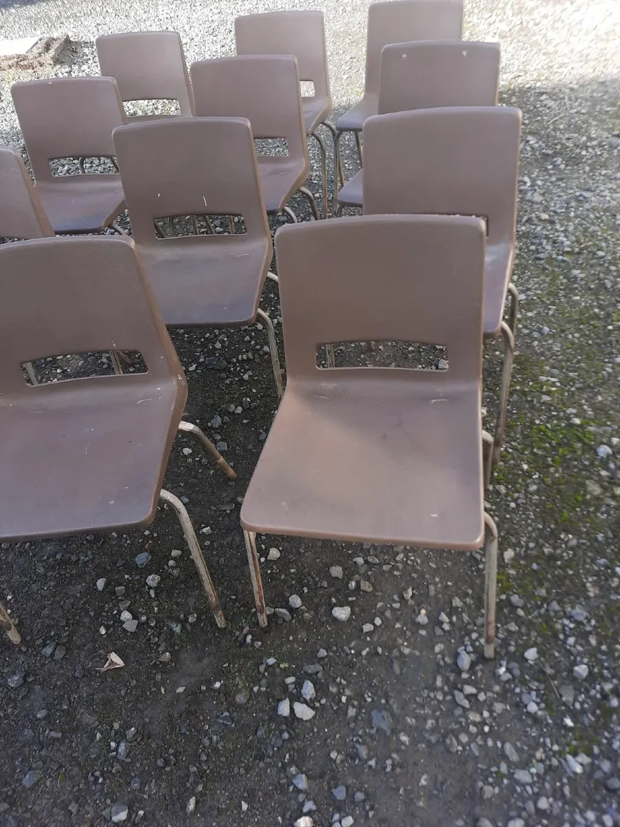 Poly chairs - Image 1
