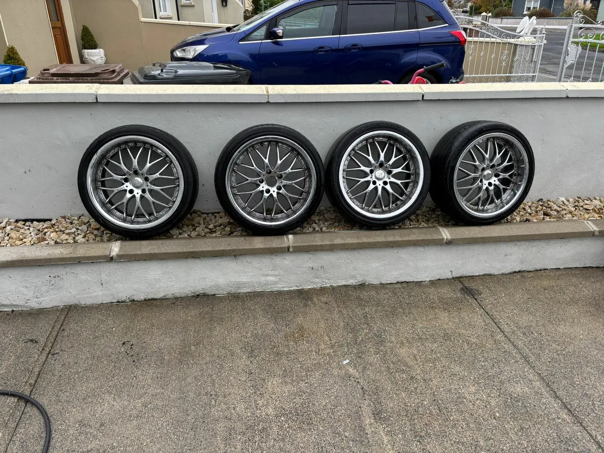 Alloy wheels - Image 1