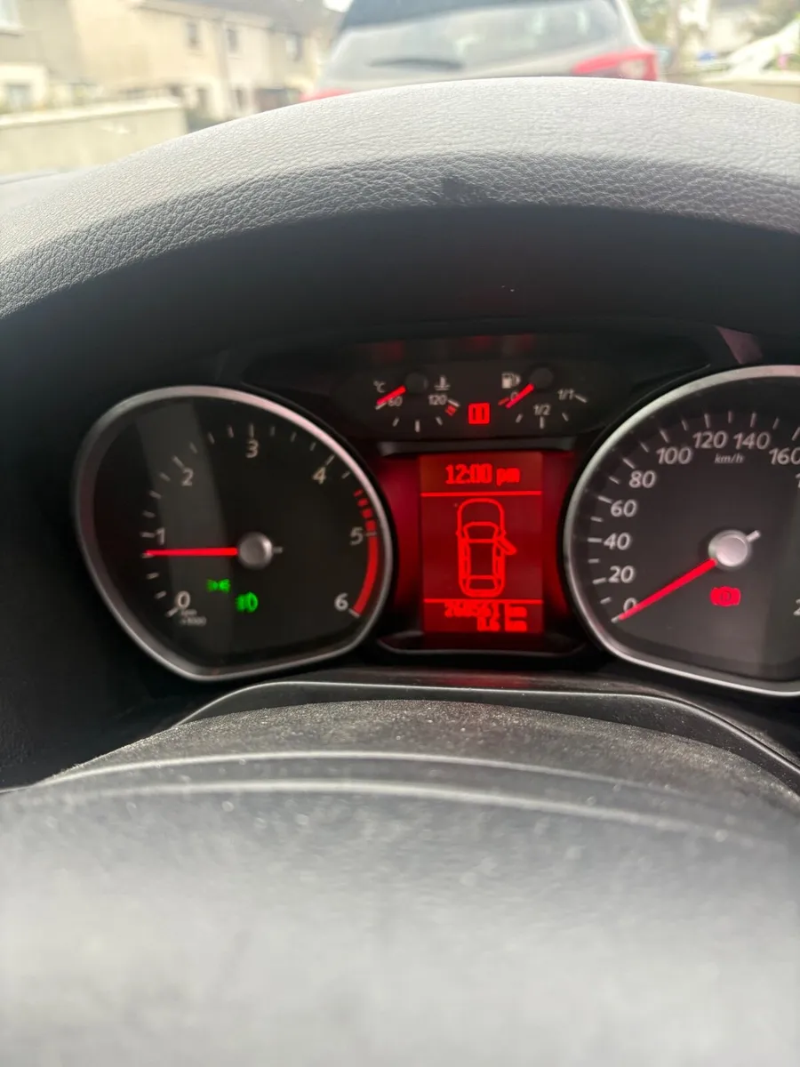Ford S-Max 2011 - Image 1