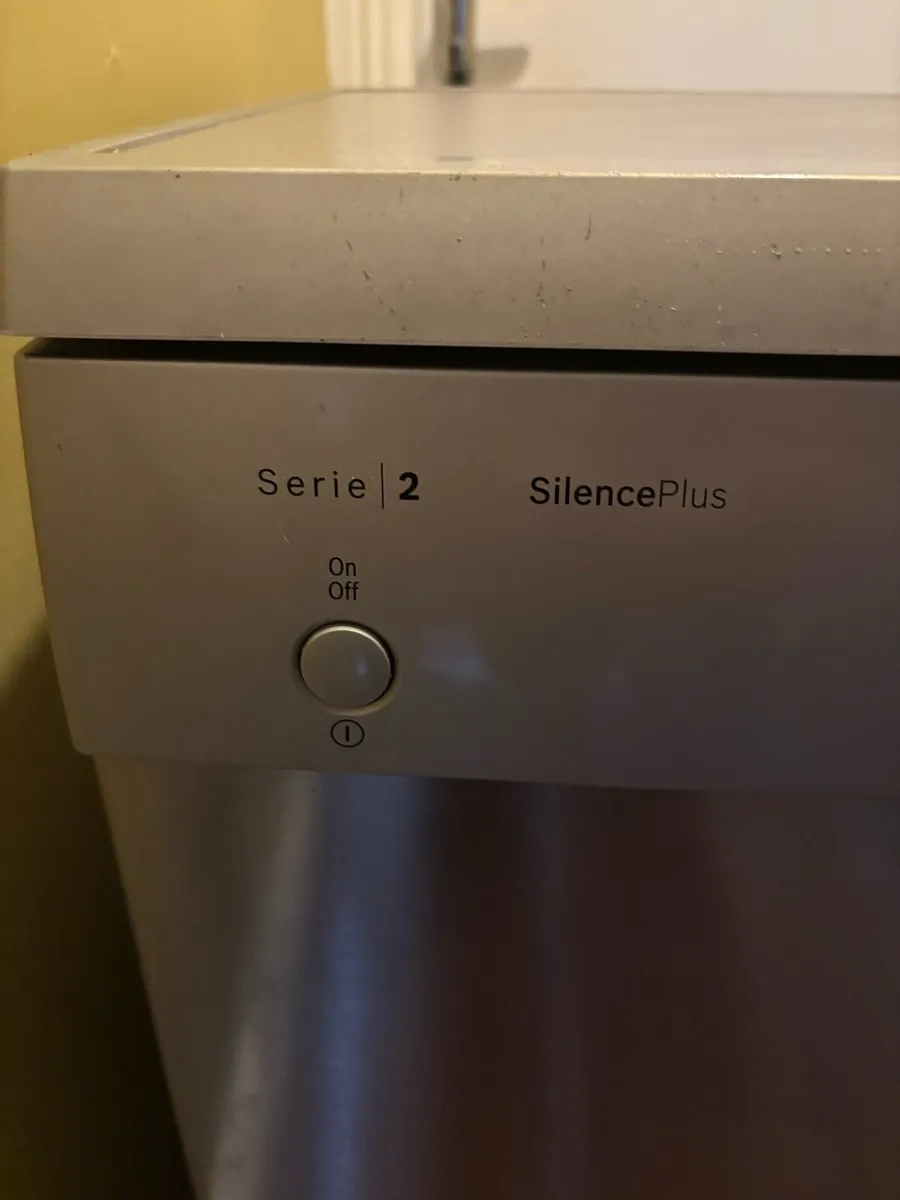 Dishwasher - Image 3