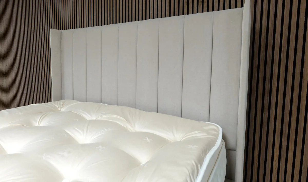 "Alice Luxury Bed
Size With Metress" - Image 4