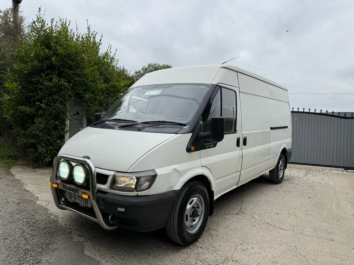 2006 ford transit Lwb 2.4 doe and taxed - Image 2